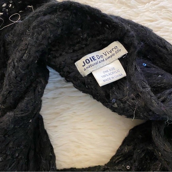 Infinity Scarf - Picture 2 of 3